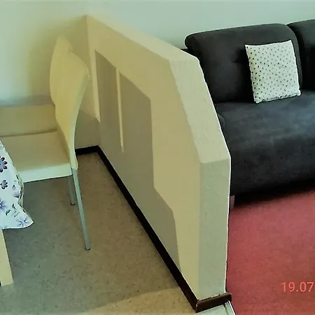 Alpine Apartment *